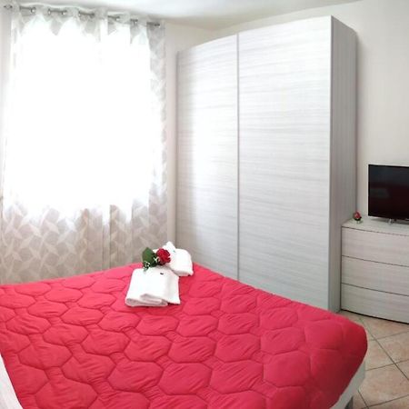 Rosahouse Apartment Lecce Bagian luar foto