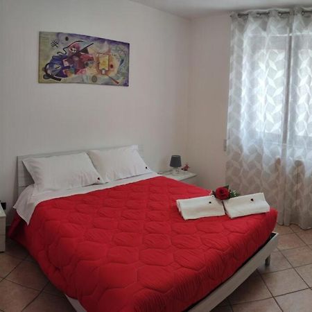 Rosahouse Apartment Lecce Bagian luar foto
